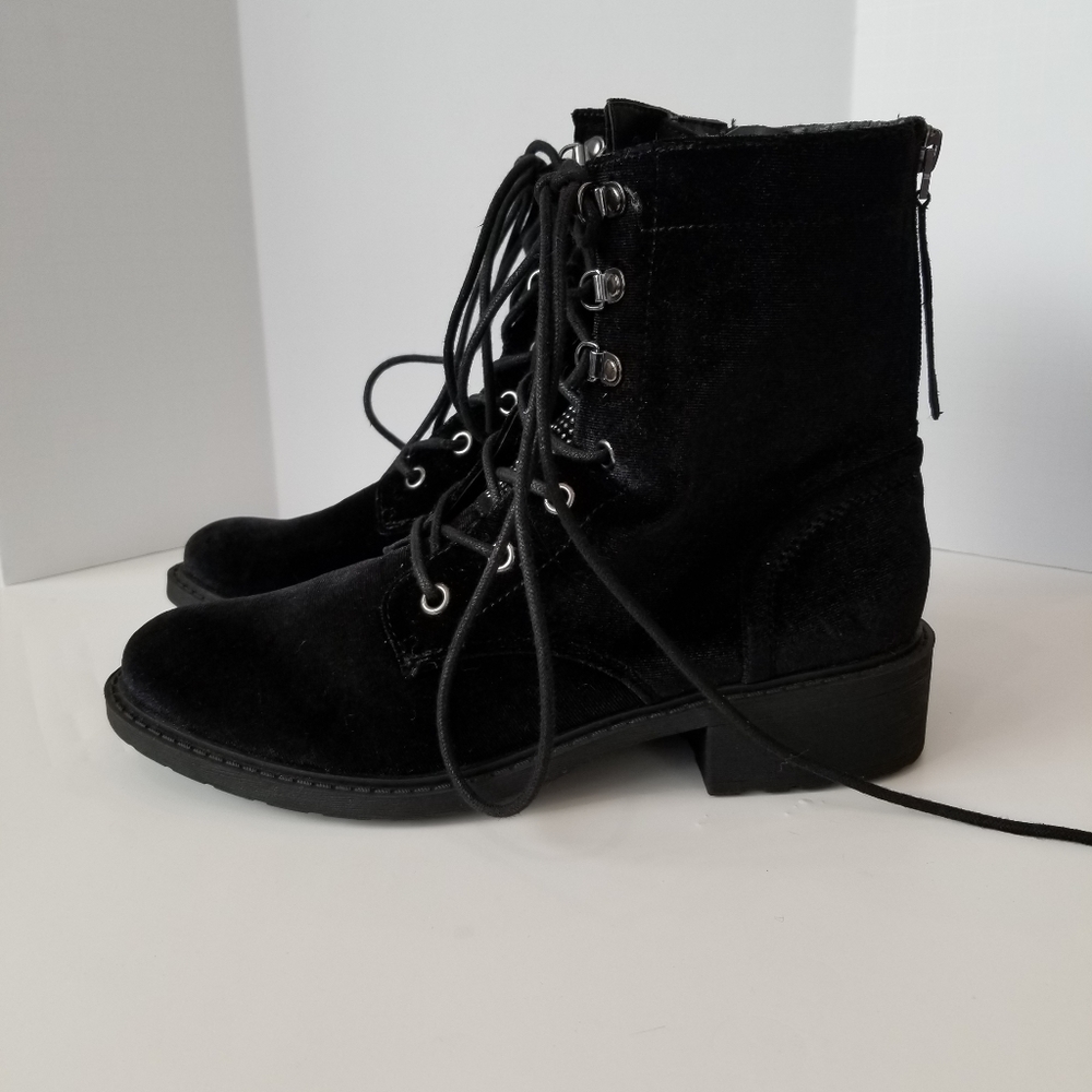 Women's combat style black velvet boots Circus